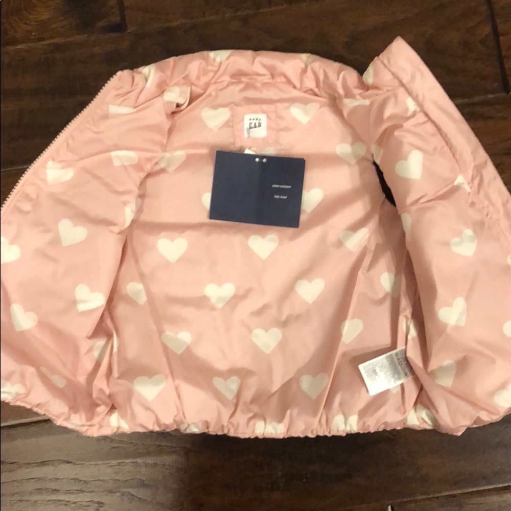 NEW! Gap Pink reversible Puffer Vest 4